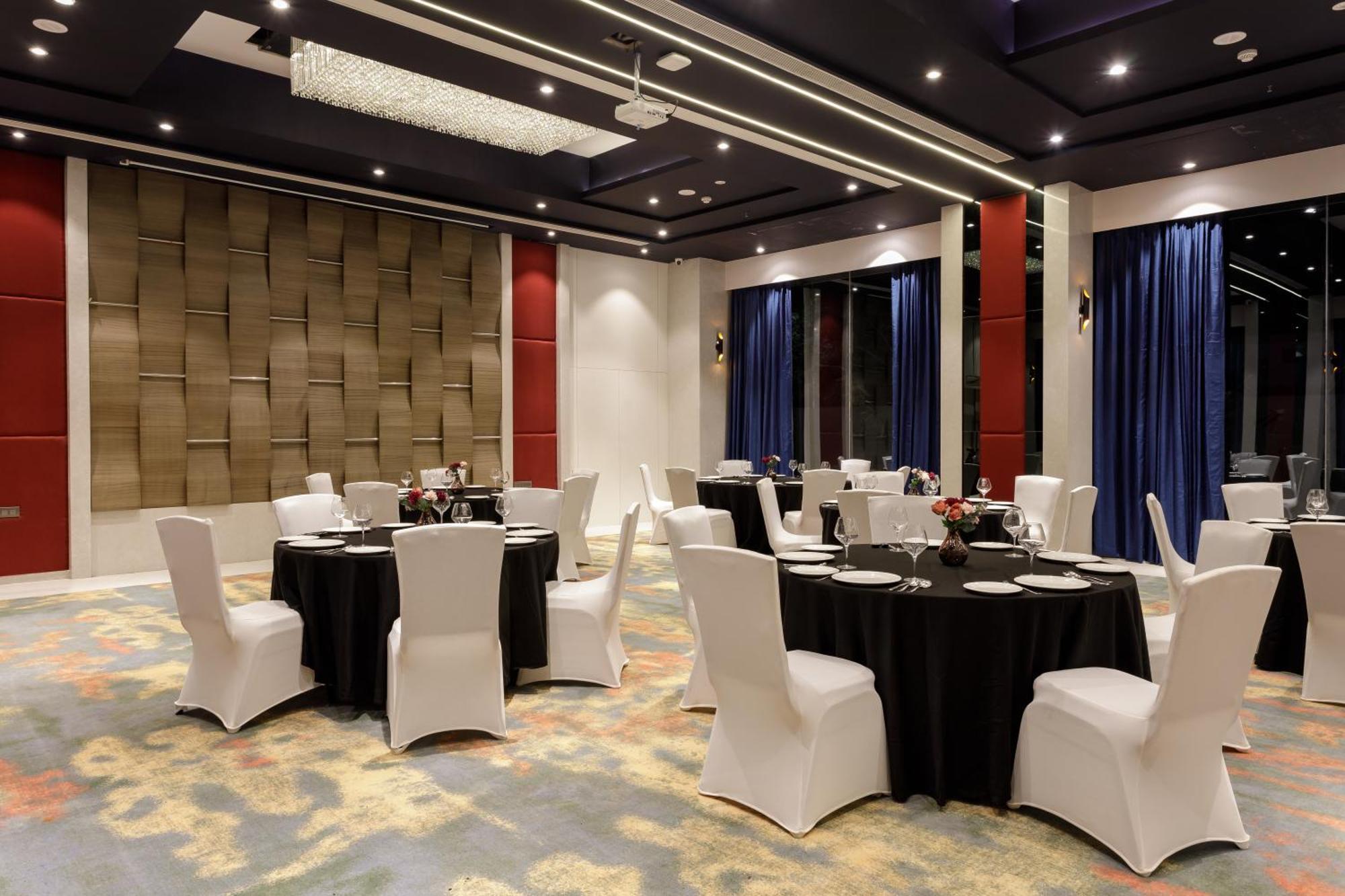 Svenska Design Hotel Kakinada Luaran gambar